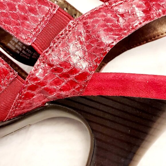 Aerosoles Heels - Size 9 - Picture 4 of 6